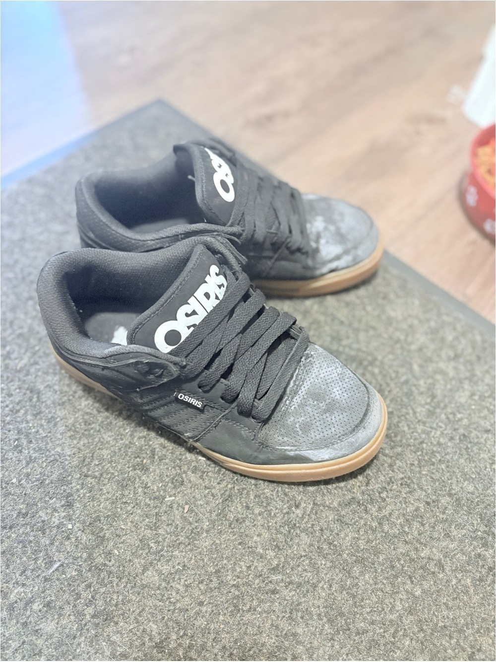 Osiris Black and Gum Low-Top Skate Sneakers